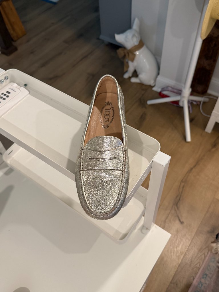 Tod's Women's Driving Moccasins
